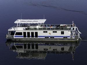 Lake Powell Houseboats For On In Utah And Arizona Lake Powell Houseboat Als