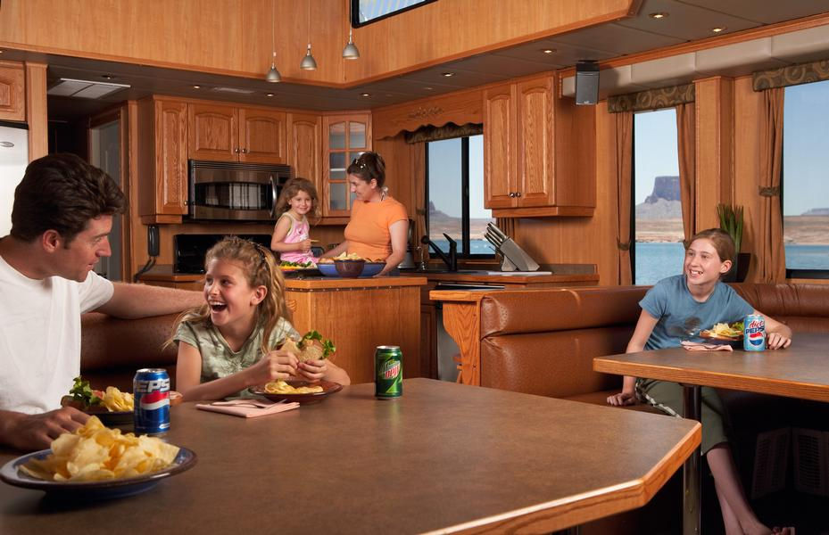 75 Excursion Houseboat