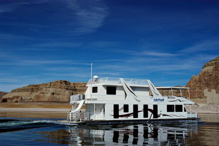 75 Odyssey Class Houseboat