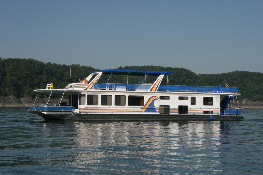 80 First Lady Houseboat