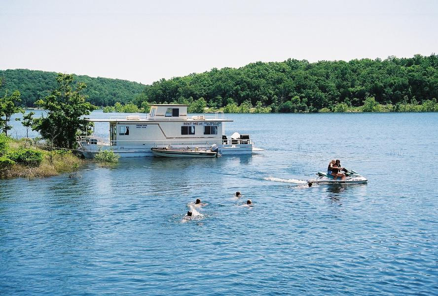 Bull Shoals Lake Houseboat Rentals