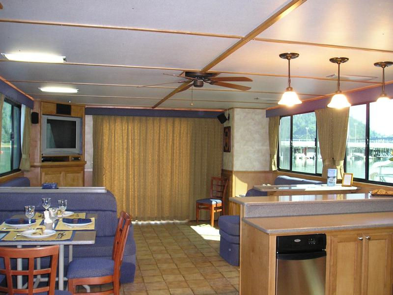 Constellation Houseboat