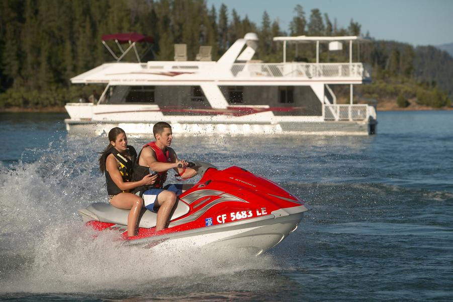 Escapade Houseboat