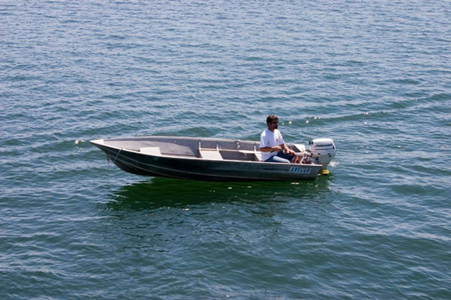 Fishing Boat Houseboats