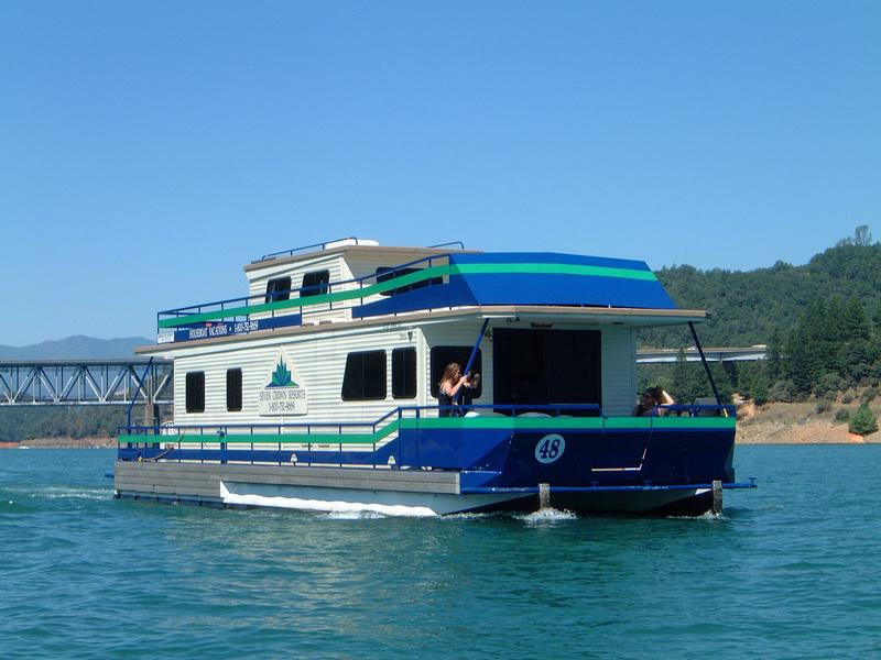 Grand Sierra Houseboat