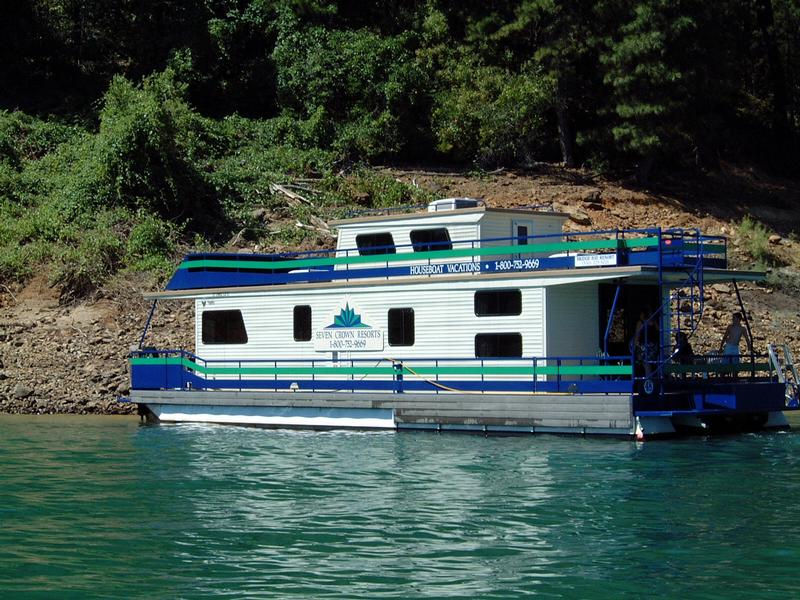 Grand Sierra Houseboat