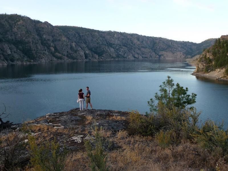 Hikes abound around Lake Roosvelt