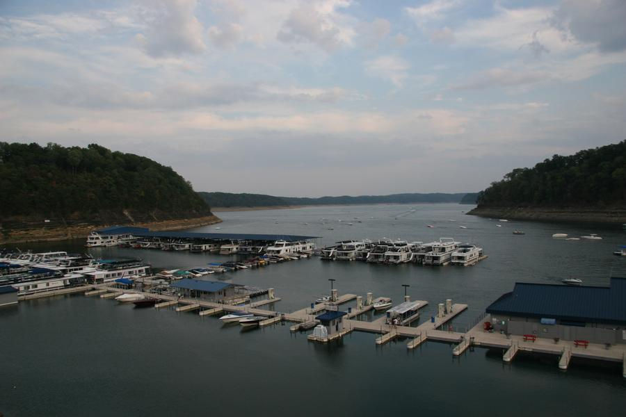 Lake Cumberland Houseboat Rentals