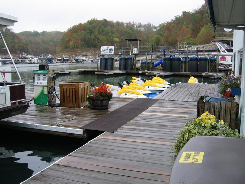 Lake Cumberland Houseboat Rentals