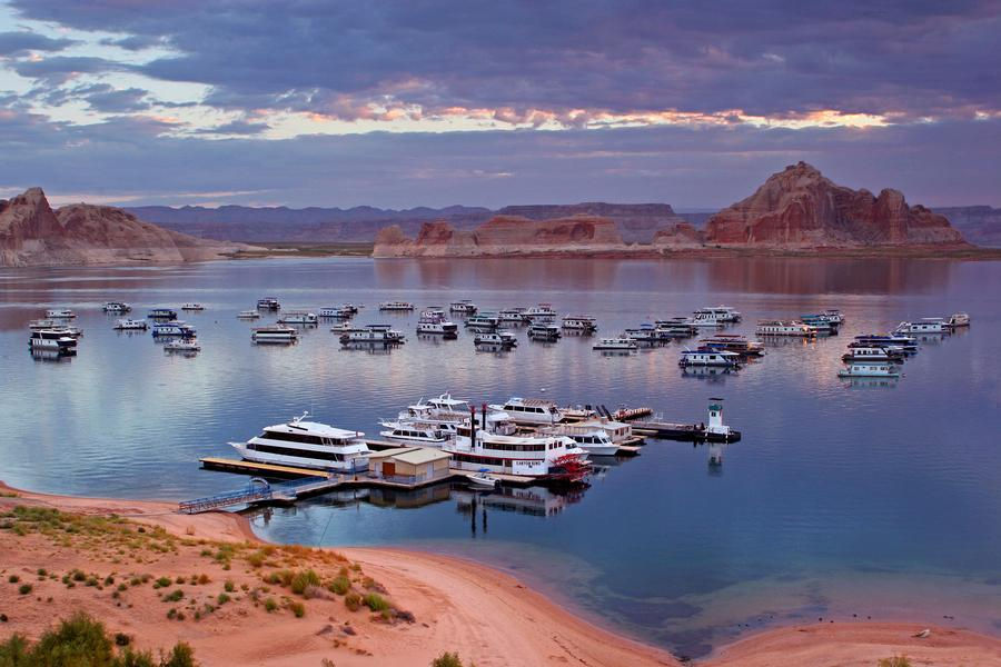 Lake Powell Houseboat Rentals