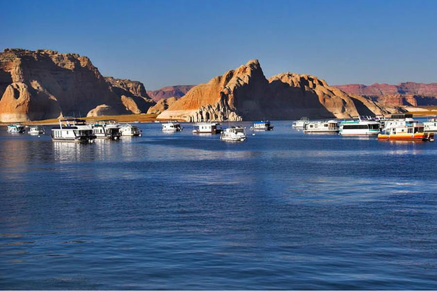 Lake Powell Houseboat Rentals