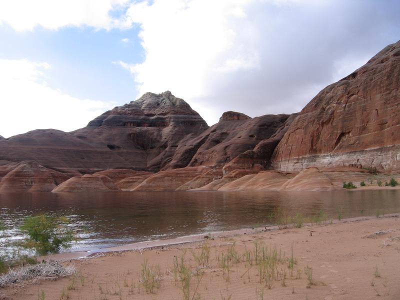 Lake Powell Houseboat Rentals