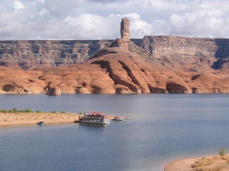 Lake Powell Houseboat Rentals