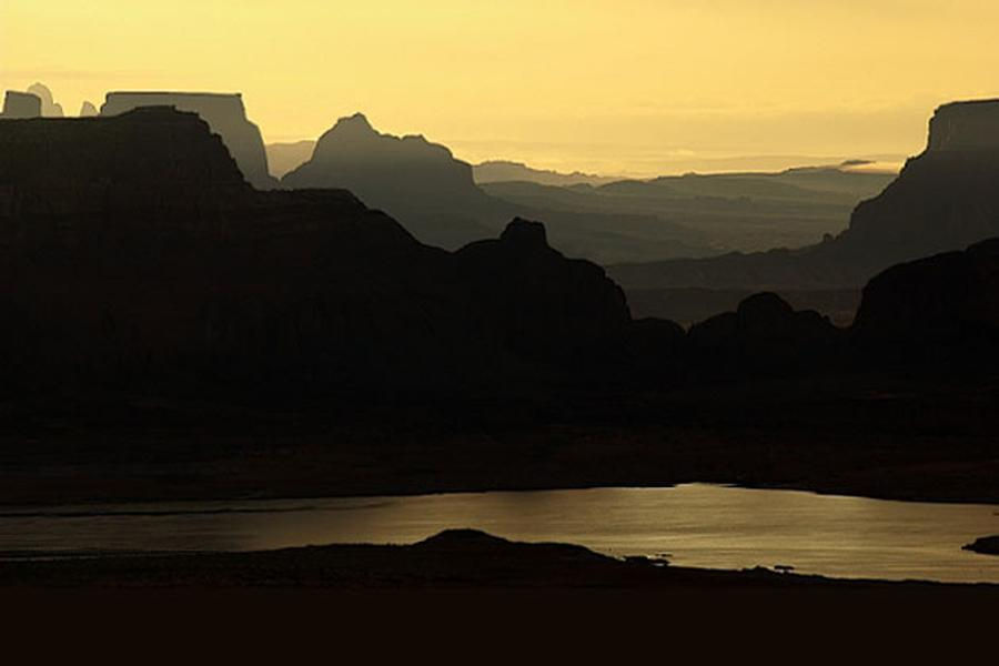 Lake Powell Houseboat Rentals