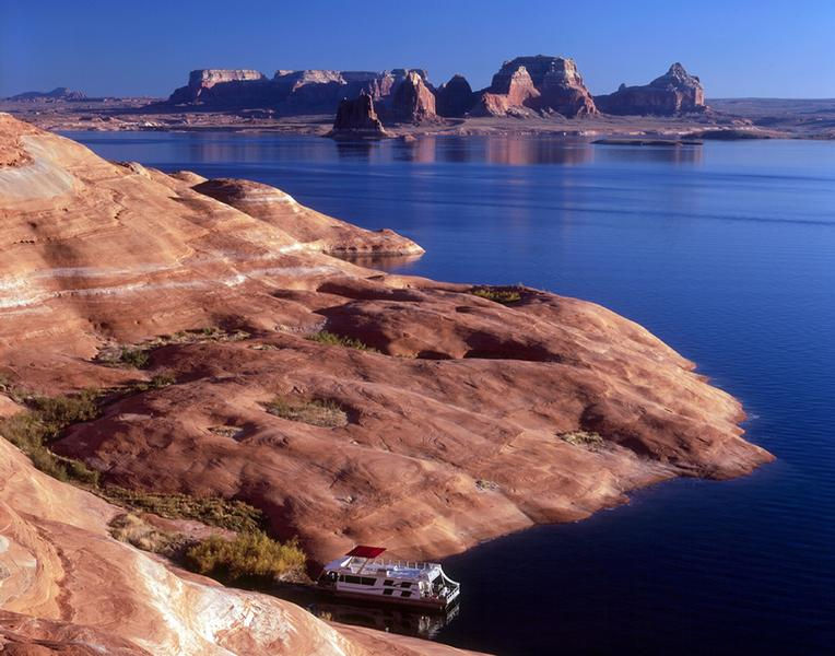 Lake Powell Houseboat Rentals