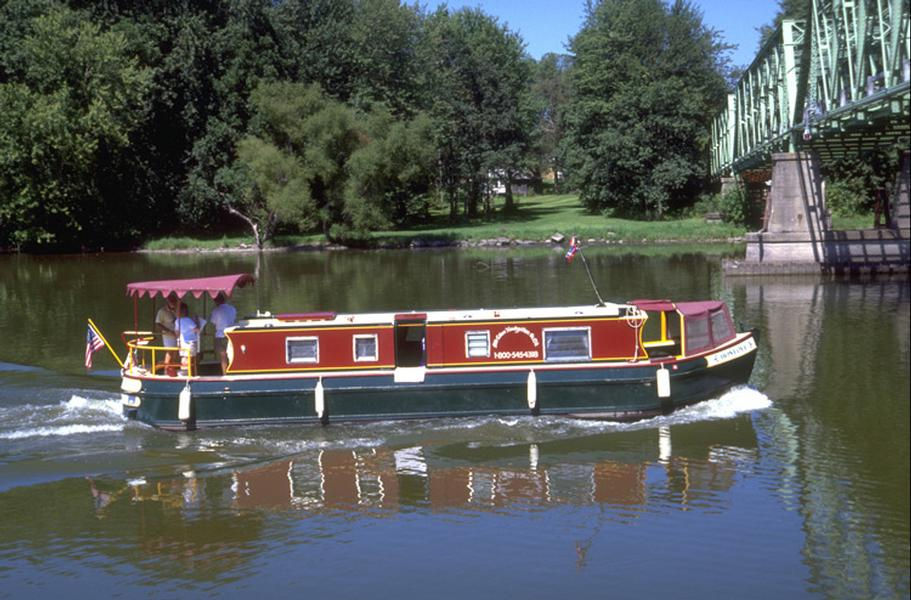 Lockmaster 42 Houseboat