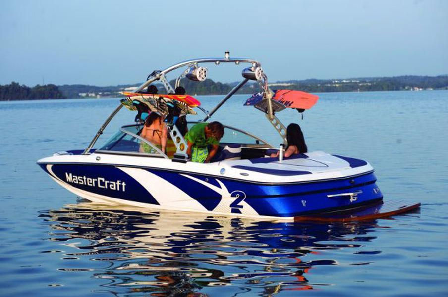 Mastercraft X-2 Speedboat