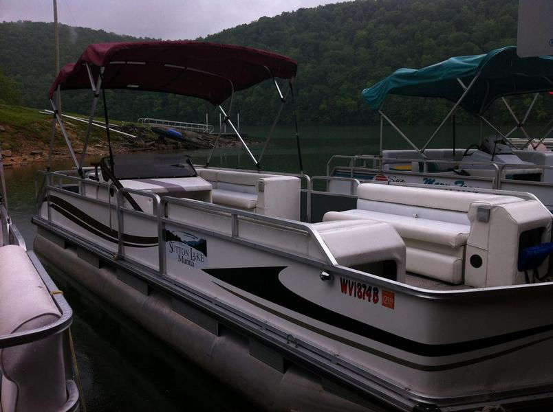 Premium Pontoon