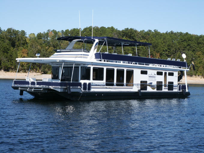 Presidential Series Houseboat