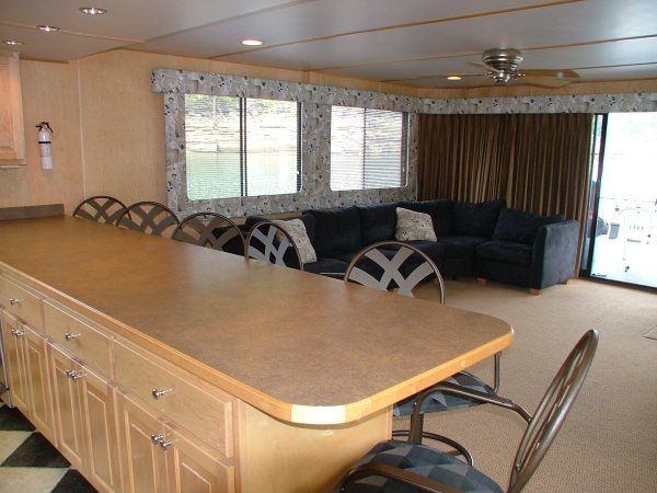 State Dock 800 Houseboat