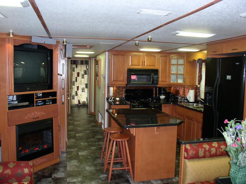 The Cove Houseboat