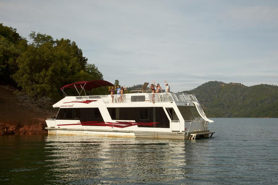 The Cove Houseboat