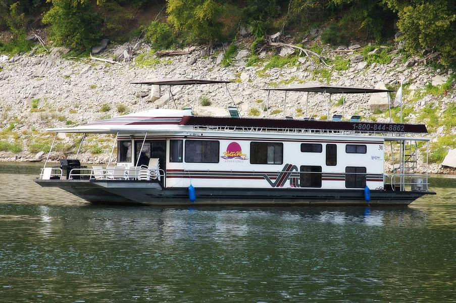 Tranquility Houseboat