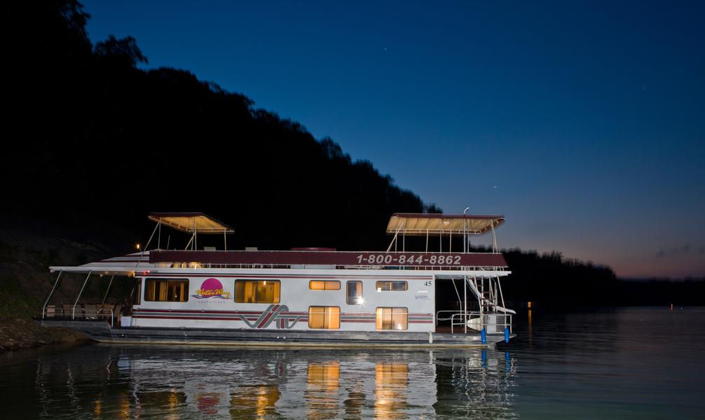 Tranquility Houseboat