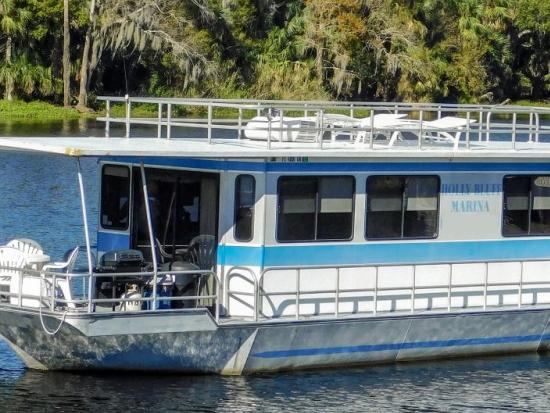 38 Foot 4 Sleeper Houseboat