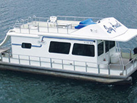 39 Foot Deluxe Keycraft Cruiser Houseboat