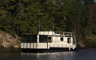 42' Voyageur Houseboat