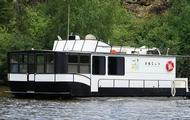 47' Voyageur Houseboat