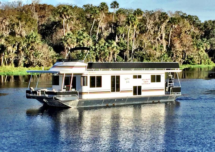 55' Southern Belle Houseboat