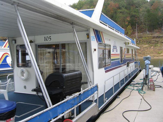 60 Freedom Class Houseboat