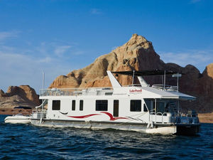 62 foot Journey Houseboat