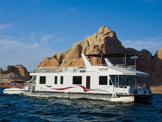 62 foot Journey Houseboat