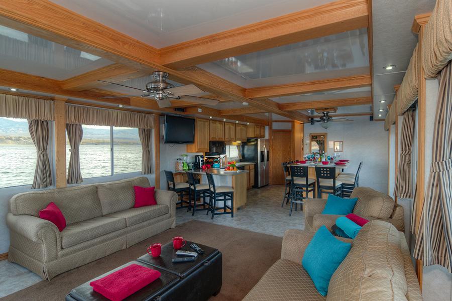 70foot Silver Millennium Houseboat