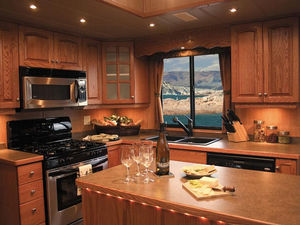 75 Excursion Houseboat
