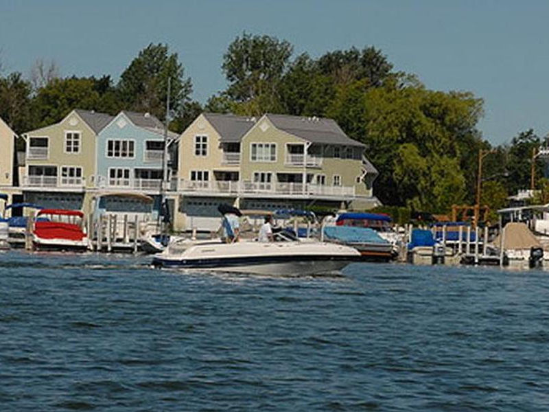 Crooked Lake Houseboat Photos Pictures