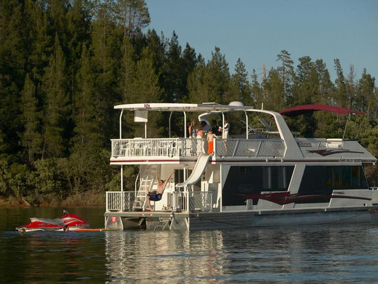 Escapade Houseboat