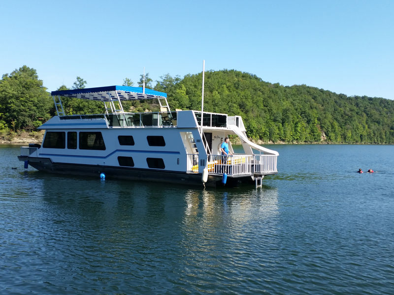 Sutton Lake Houseboat Photos Pictures