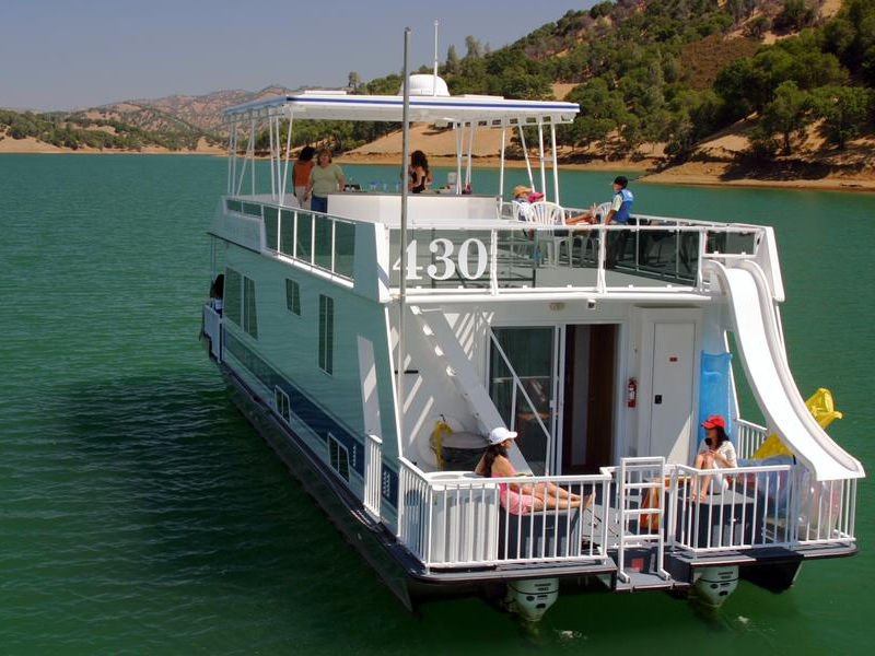 Take them on a houseboat vacation that they'll never forget Photos