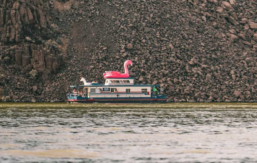 Lake Billy Chinook Houseboat Photos Pictures