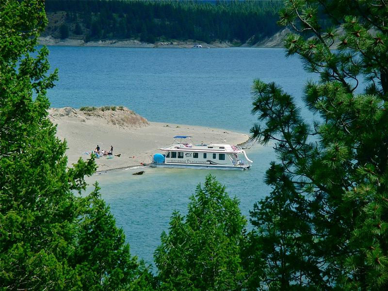 Hike high into the forested edges of the lake for views of your vacation Hike high into the forested edges of the lake for views of your vacation Photos