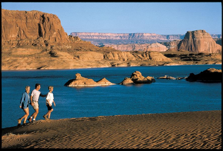 Explore Some of the Best Hiking at Lake Powell