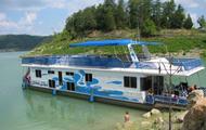 72' Horizon Houseboat