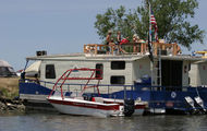 Summit Houseboat
