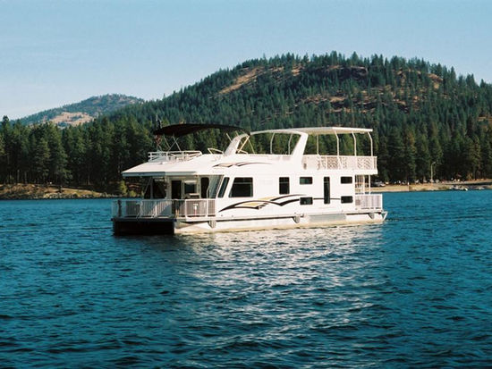 SuperCruiser Elite Houseboat