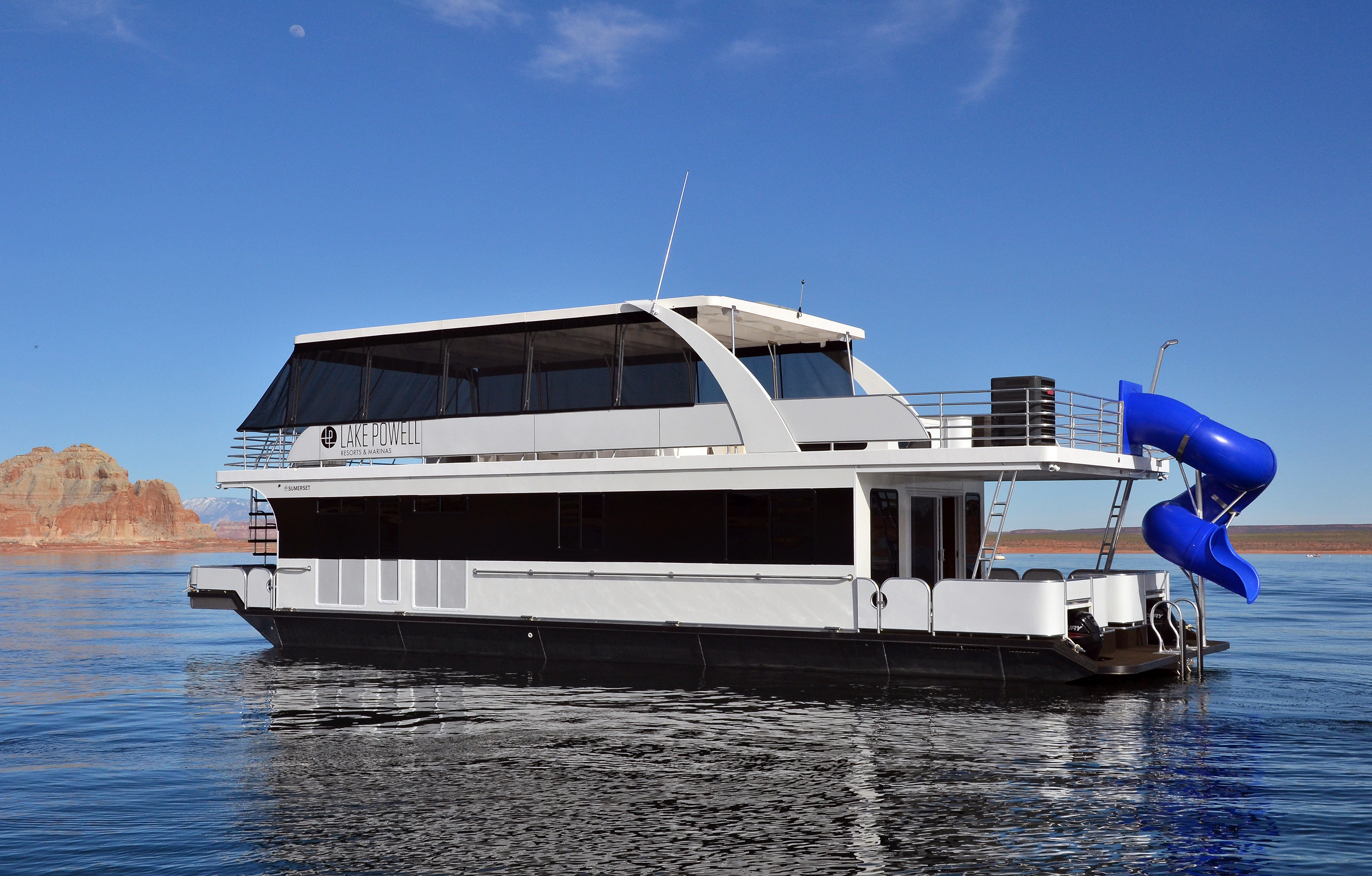 59 Foot Wanderer Houseboat