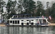 Presidential Series Houseboat